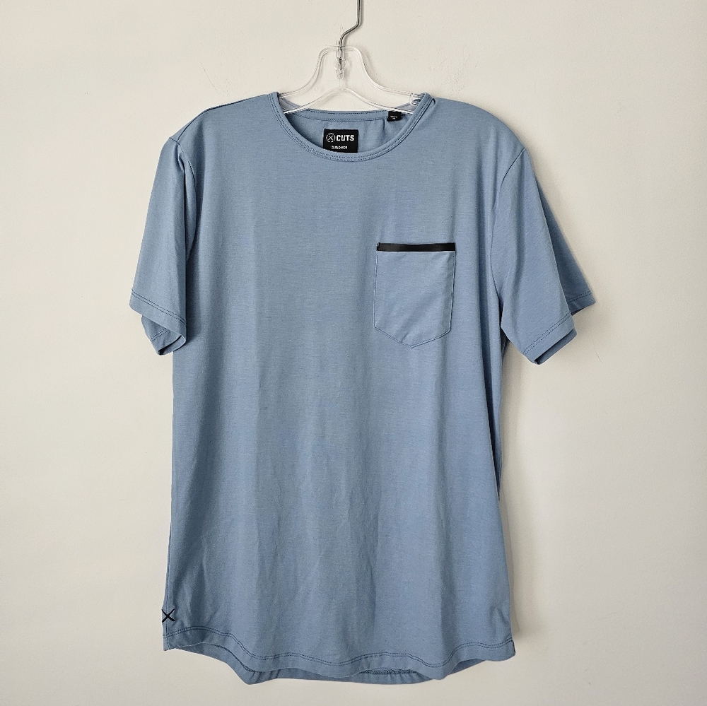 Cuts Clothing Short Sleeve Men’s T-shirt Size Large Blue Crew Neck Curve Hem